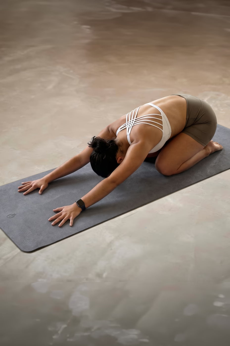 Tapete de Yoga y Pilates de Viaje Color Gris