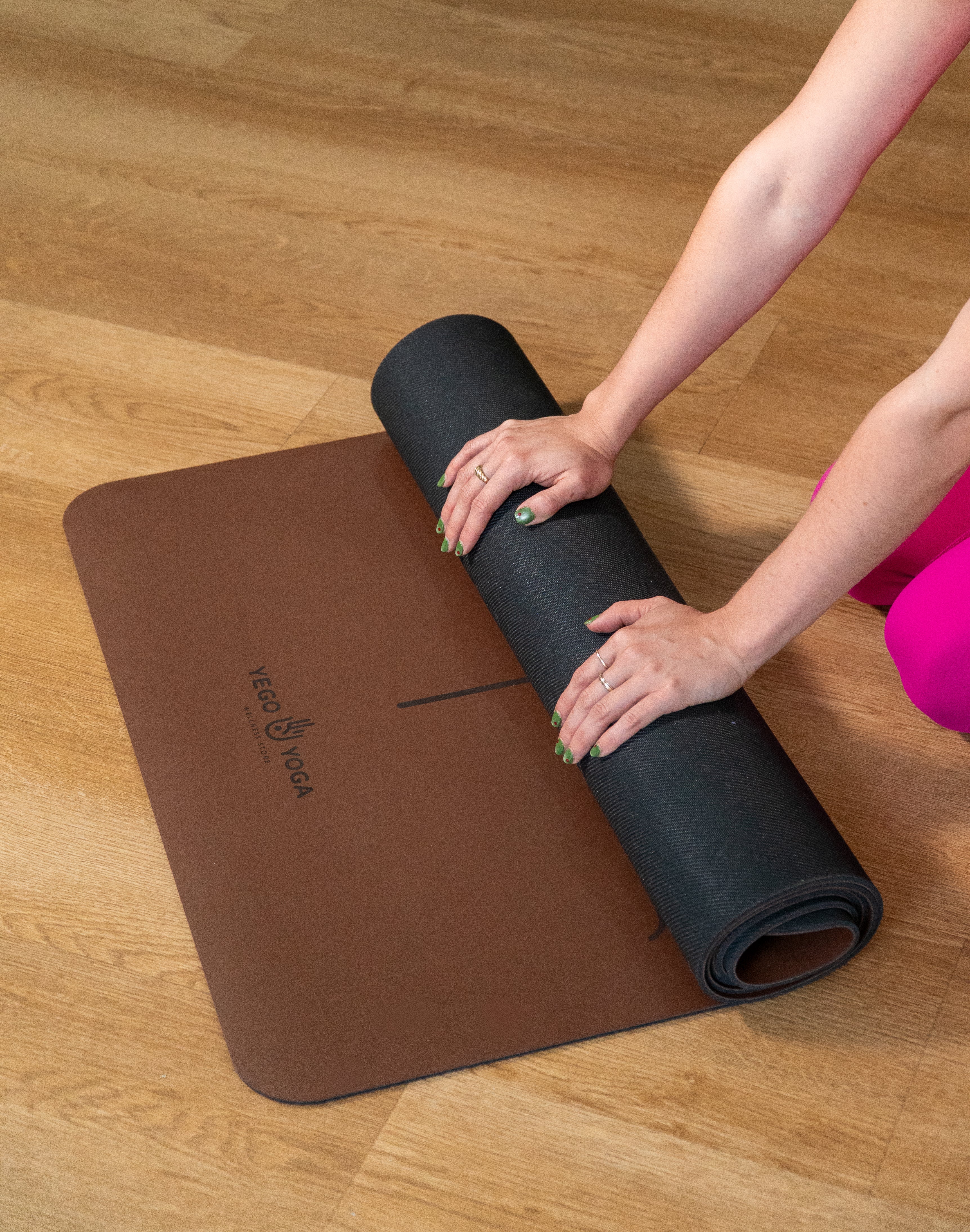 Tapete / Mat de Yoga con Alineación Chocolate