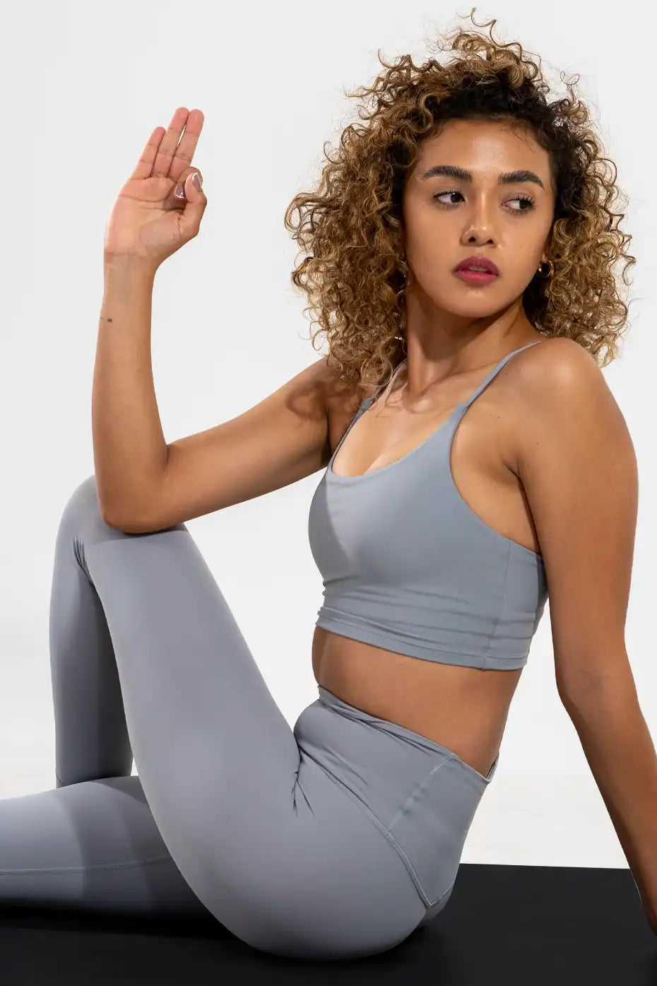 Conjunto Deportivo Gris