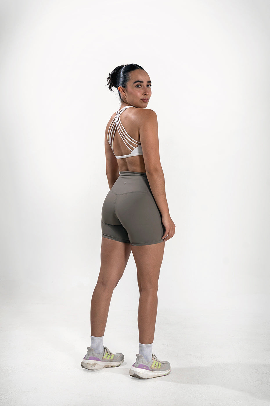 Biker Short Gris Yego Yoga