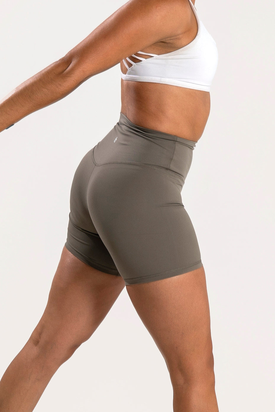 Biker Short Gris Yego Yoga